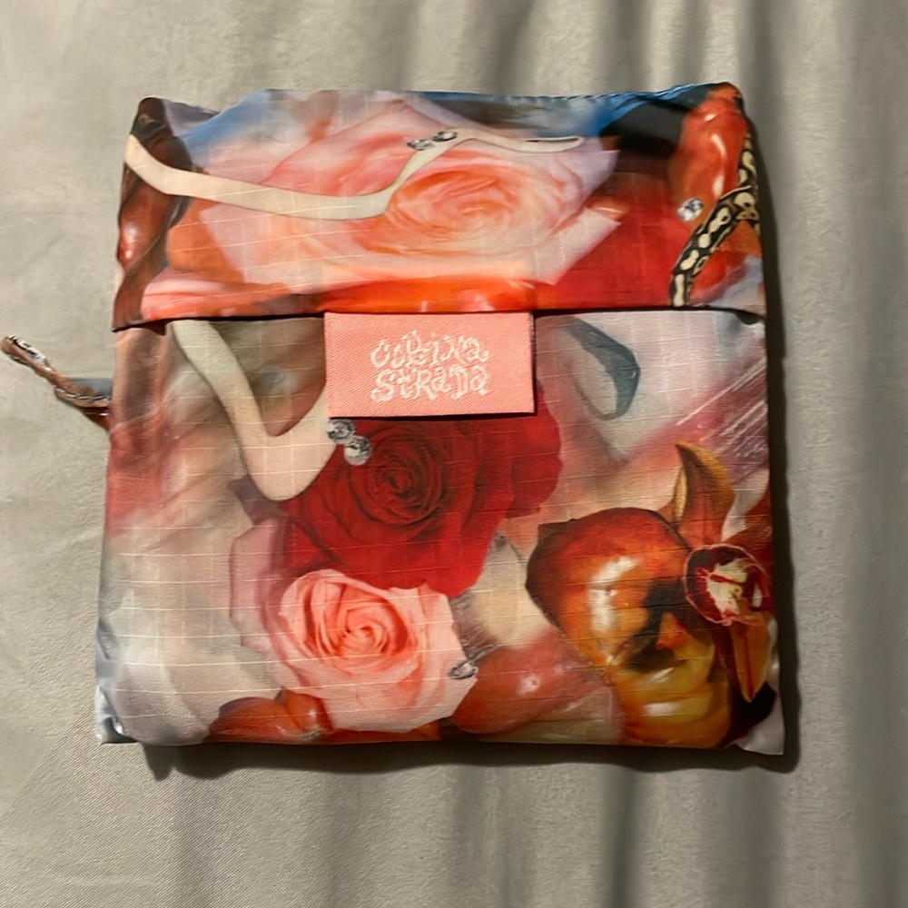 Collina Strada Baggu Sistine tomato